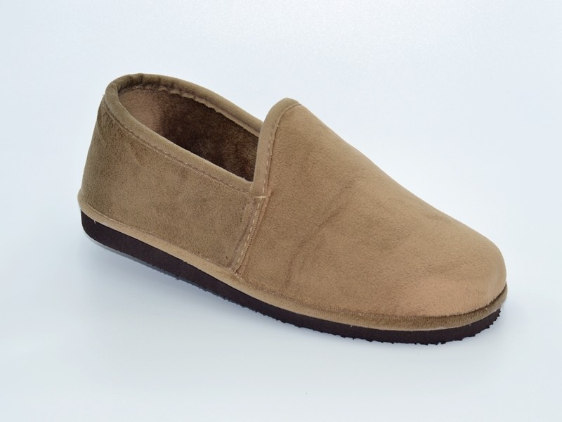 Zapatilla de pelo cerrada hombre