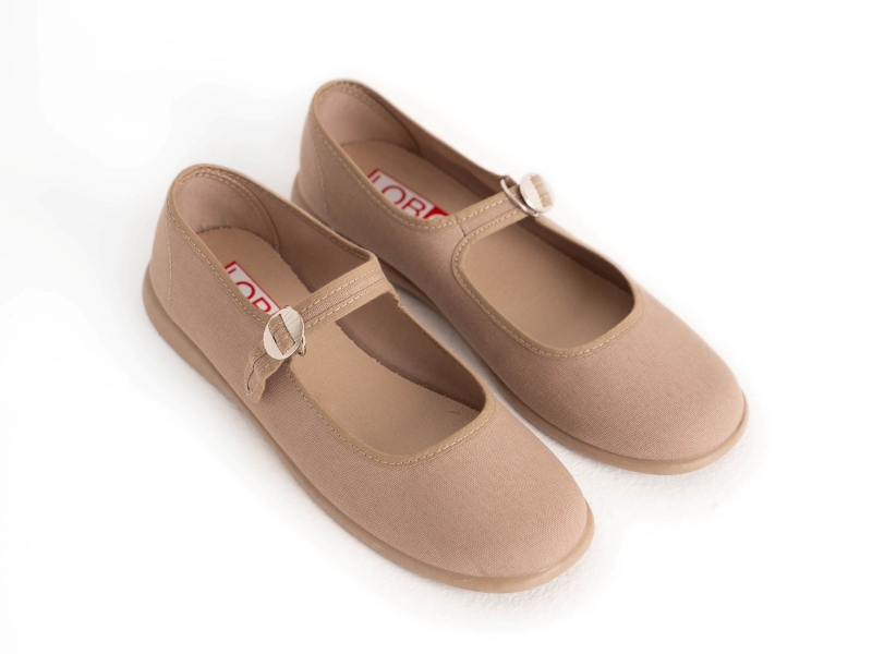 mercedita_lona_tostado_mujer_2